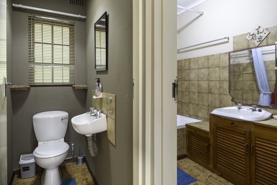 5 Bedroom Property for Sale in Forest Downs Eastern Cape
